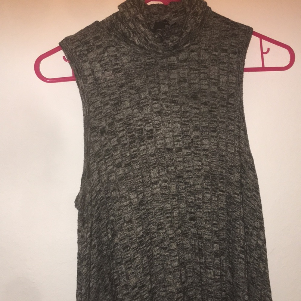 Dress - Picture 4 of 6